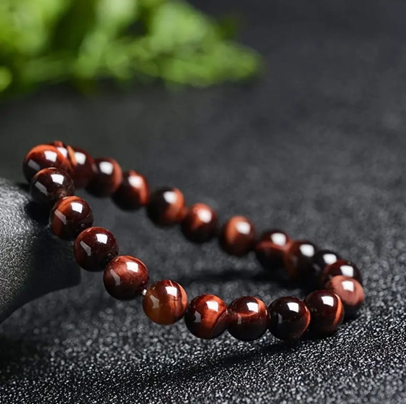 دستبند سنگ چشم شاهین